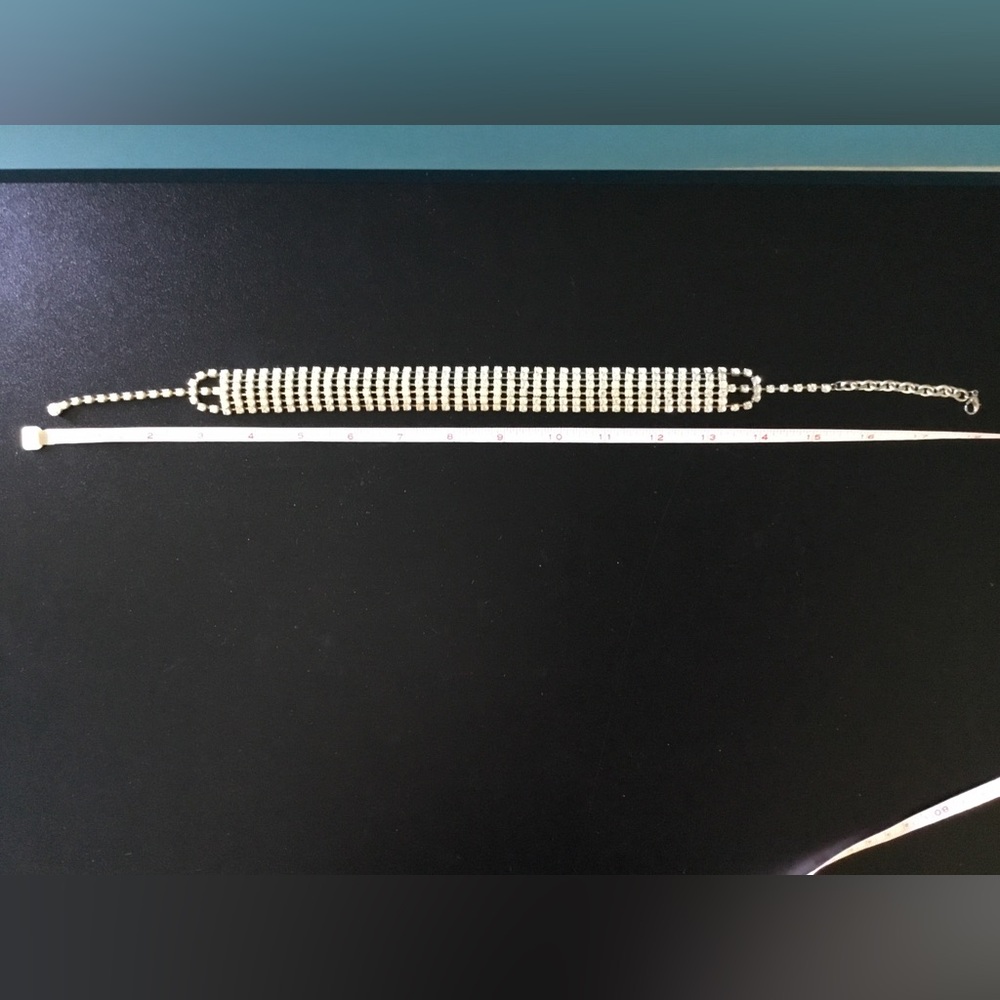 Gorgeous Rhinestone Choker Necklace - Picture 3 of 3